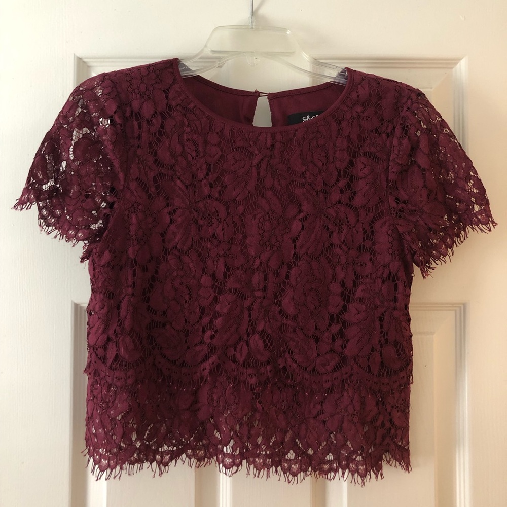 Two piece, lace burgundy set